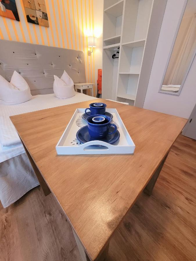 Iwona Pokoje Apartamenty Karwia Exteriör bild